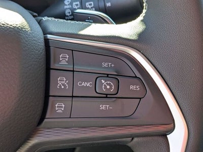 2025 Jeep Grand Cherokee GRAND CHEROKEE LAREDO X 4X2