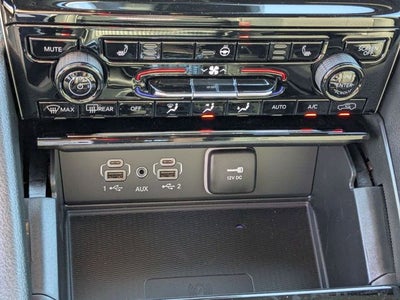 2025 Jeep Grand Cherokee GRAND CHEROKEE LAREDO X 4X2