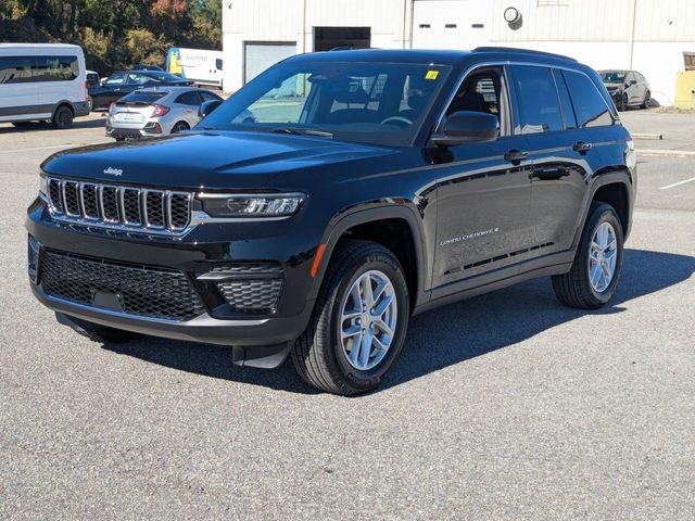 2025 Jeep Grand Cherokee GRAND CHEROKEE LAREDO X 4X2