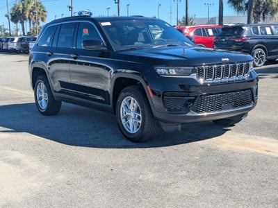 2025 Jeep Grand Cherokee GRAND CHEROKEE LAREDO X 4X2