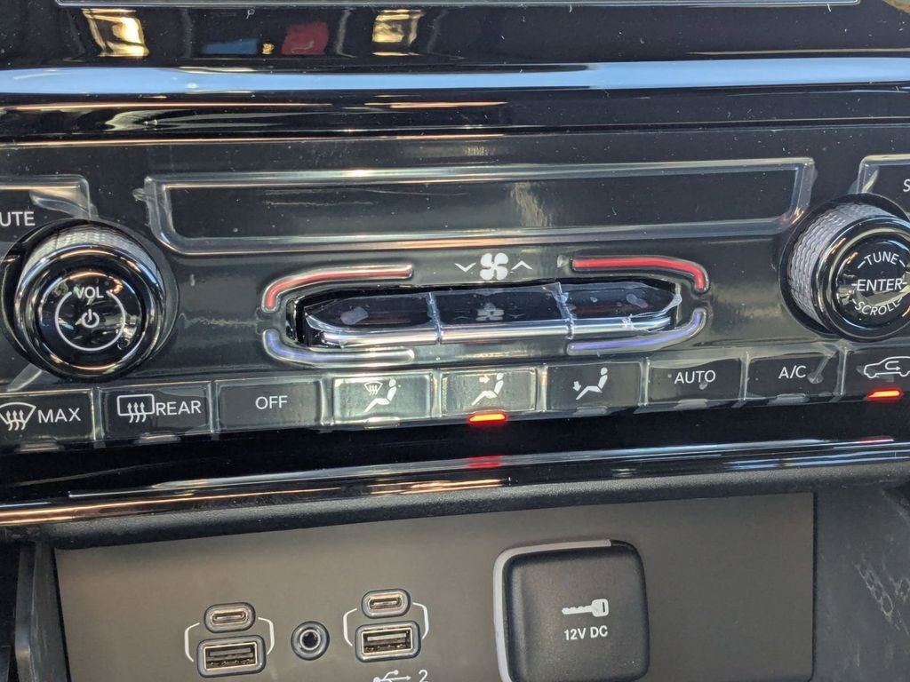 2025 Jeep Grand Cherokee GRAND CHEROKEE LAREDO X 4X2