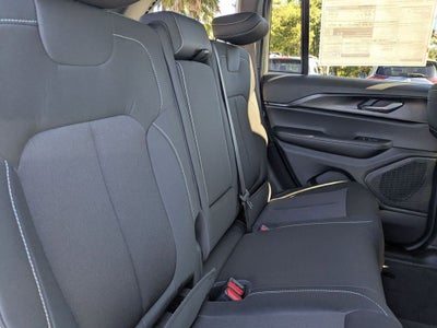 2025 Jeep Grand Cherokee GRAND CHEROKEE LAREDO X 4X2