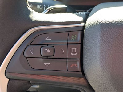 2025 Jeep Grand Cherokee GRAND CHEROKEE LAREDO X 4X2