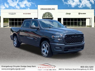 2026 RAM Ram 1500 RAM 1500 EXPRESS CREW CAB 4X2 5'7' BOX