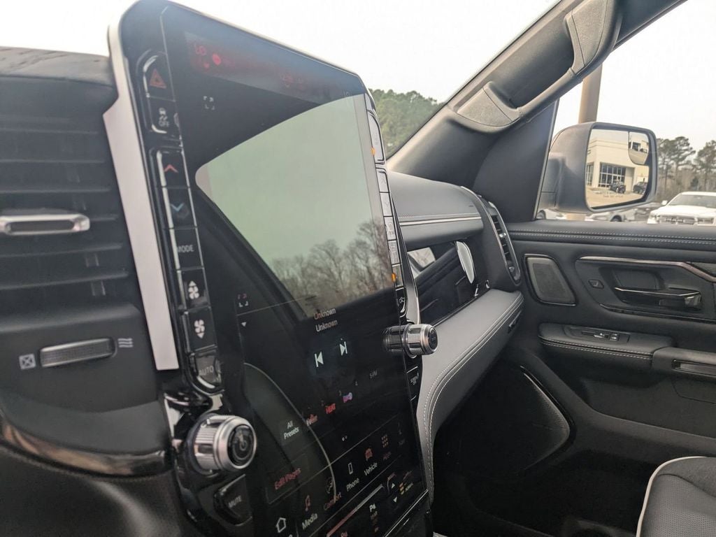 2026 RAM Ram 1500 RAM 1500 LIMITED CREW CAB 4X4 5'7' BOX