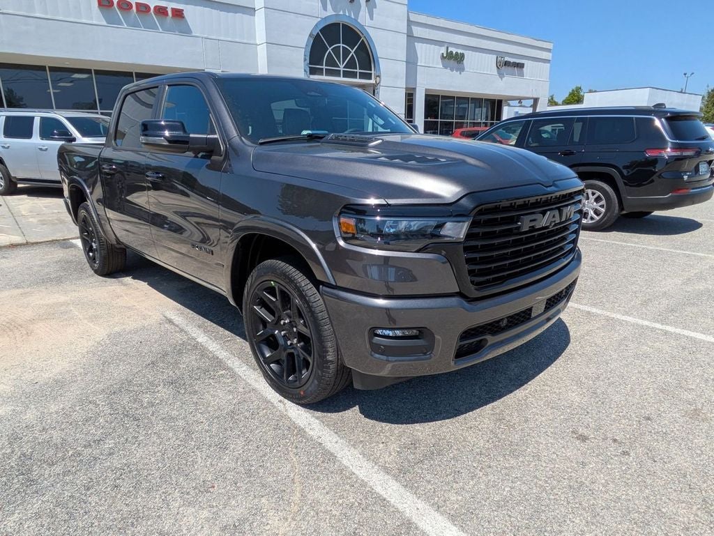 2025 RAM Ram 1500 RAM 1500 LARAMIE CREW CAB 4X4 5'7' BOX
