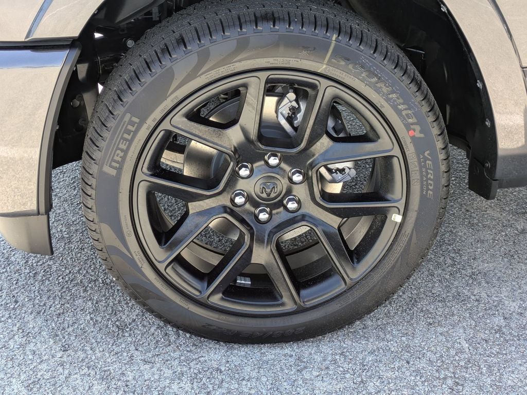 2025 RAM Ram 1500 RAM 1500 LARAMIE CREW CAB 4X4 5'7' BOX