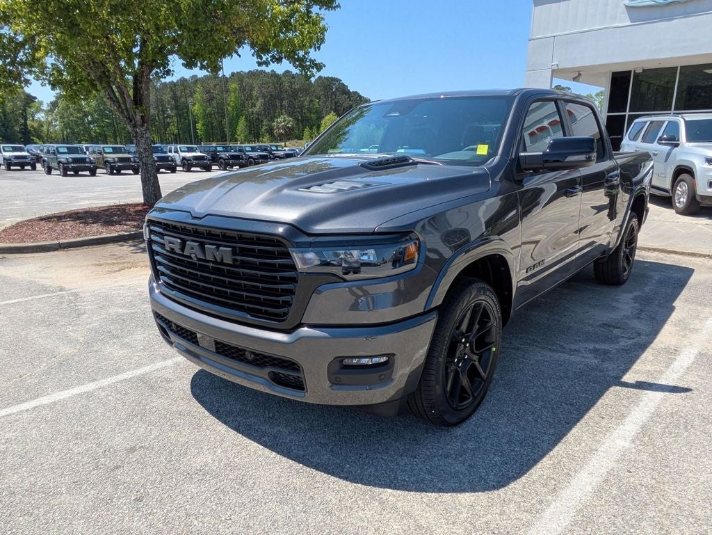 2025 RAM Ram 1500 RAM 1500 LARAMIE CREW CAB 4X4 5'7' BOX