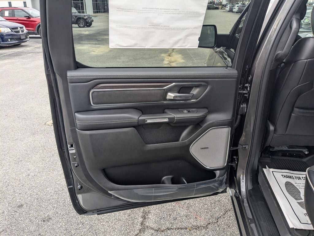 2025 RAM Ram 1500 RAM 1500 LARAMIE CREW CAB 4X4 5'7' BOX