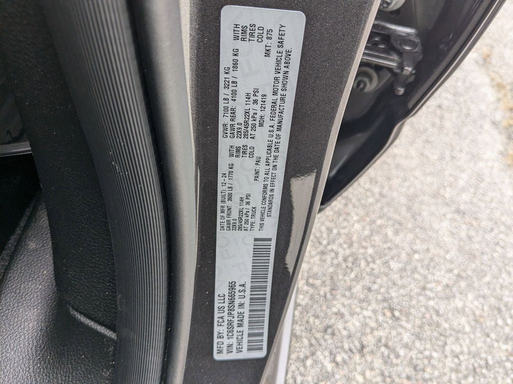 2025 RAM Ram 1500 RAM 1500 LARAMIE CREW CAB 4X4 5'7' BOX