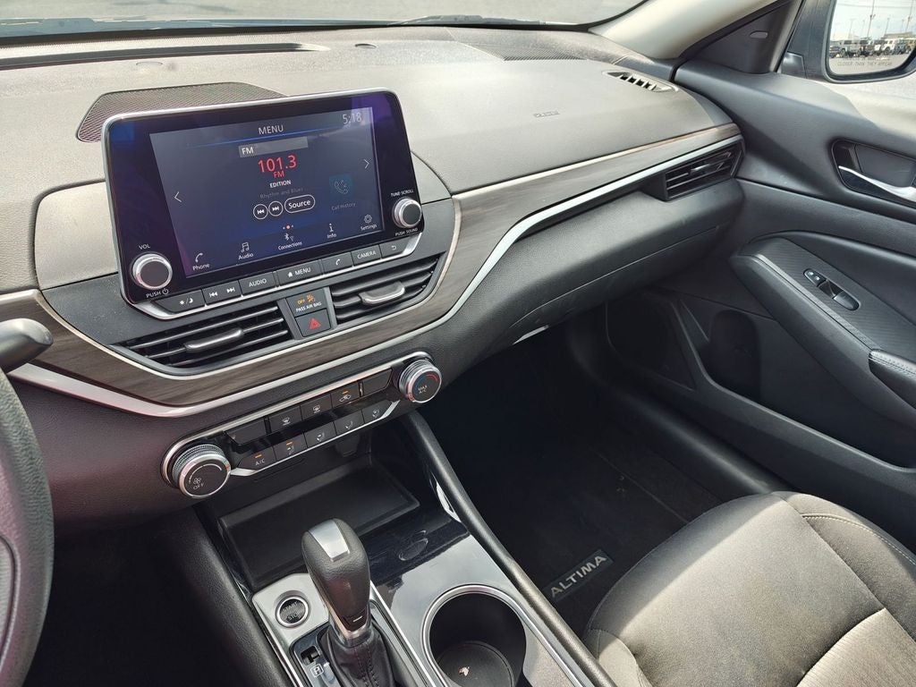 2024 Nissan Altima SV FWD