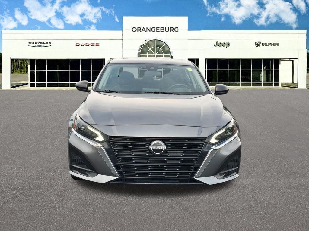 2024 Nissan Altima SV FWD