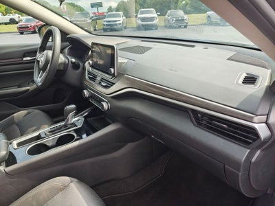 2024 Nissan Altima SV FWD