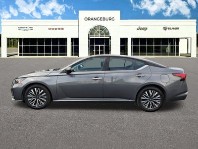 2024 Nissan Altima SV FWD