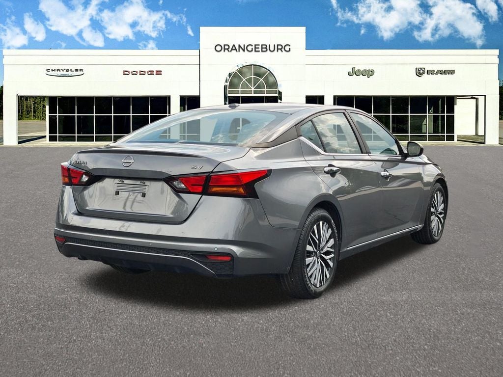 2024 Nissan Altima SV FWD