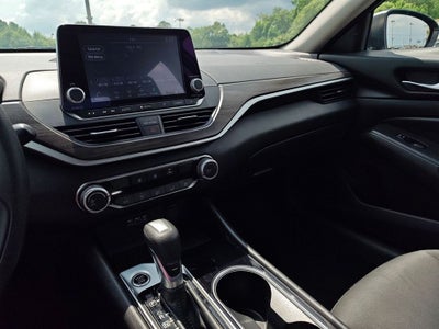 2024 Nissan Altima SV FWD