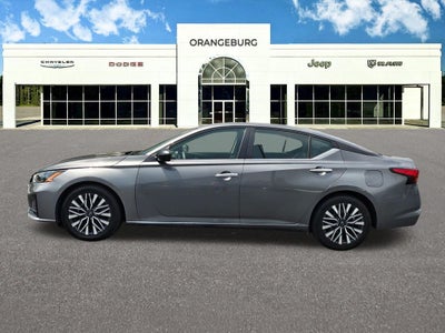2024 Nissan Altima SV FWD