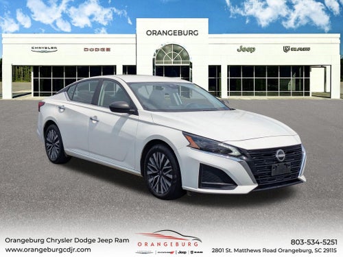 2025 Nissan Altima SV FWD