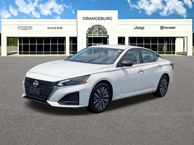 2025 Nissan Altima SV FWD