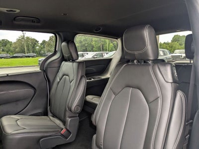 2026 Chrysler Voyager VOYAGER LX