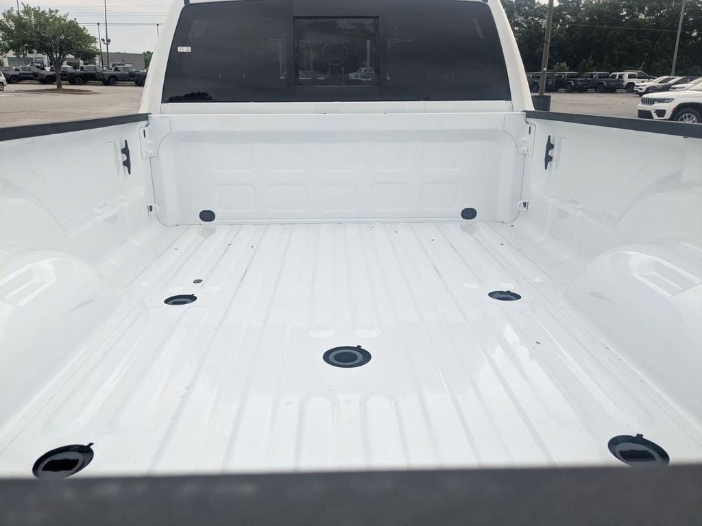 2026 RAM Ram 3500 RAM 3500 TRADESMAN CREW CAB 4X4 8' BOX
