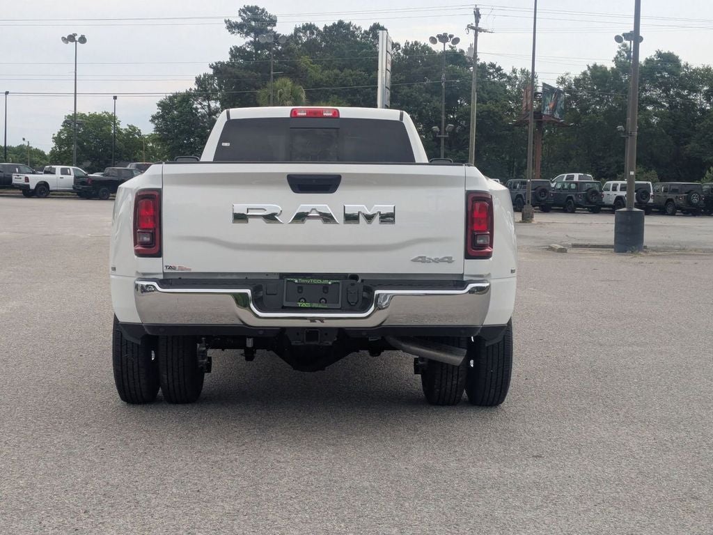 2026 RAM Ram 3500 RAM 3500 TRADESMAN CREW CAB 4X4 8' BOX
