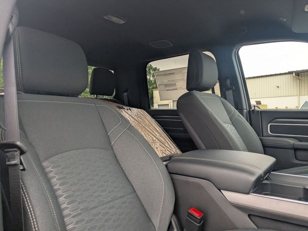 2026 RAM Ram 3500 RAM 3500 BIG HORN CREW CAB 4X4 8' BOX