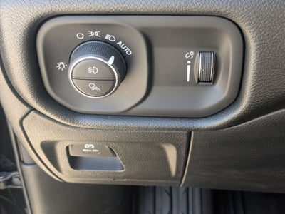 2026 RAM Ram 1500 RAM 1500 WARLOCK CREW CAB 4X4 5'7' BOX