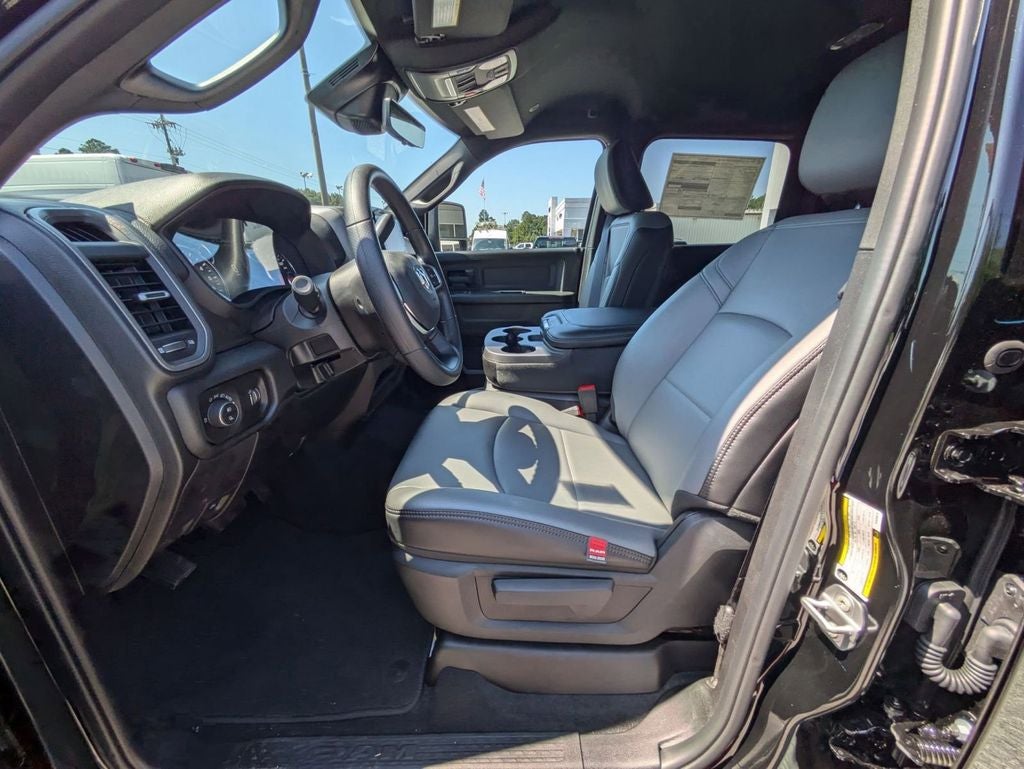 2025 RAM Ram 2500 RAM 2500 TRADESMAN CREW CAB 4X4 6'4' BOX