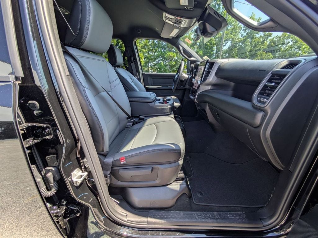 2025 RAM Ram 2500 RAM 2500 TRADESMAN CREW CAB 4X4 6'4' BOX