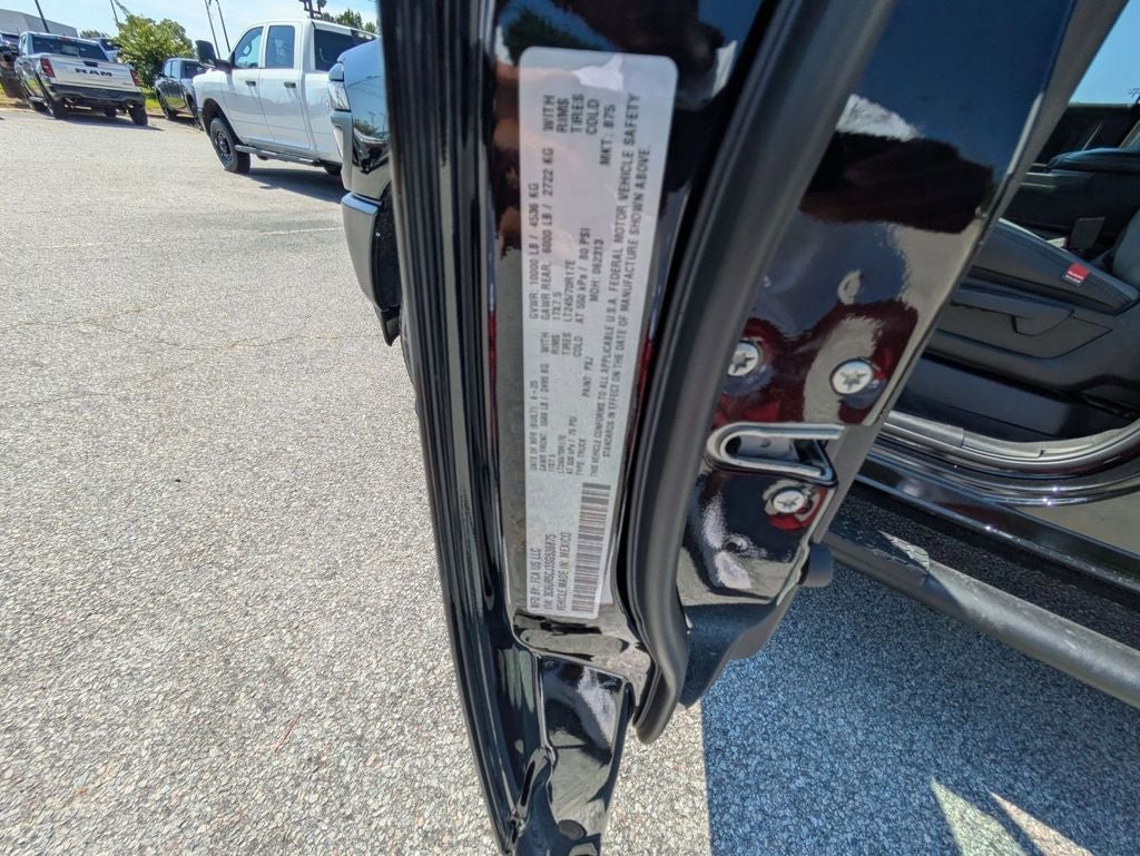 2025 RAM Ram 2500 RAM 2500 TRADESMAN CREW CAB 4X4 6'4' BOX