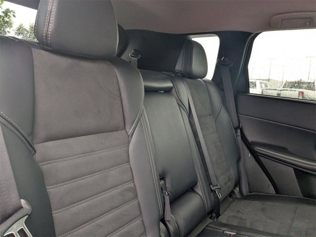 2024 Mitsubishi Outlander SE | CarEdge | CarEdge