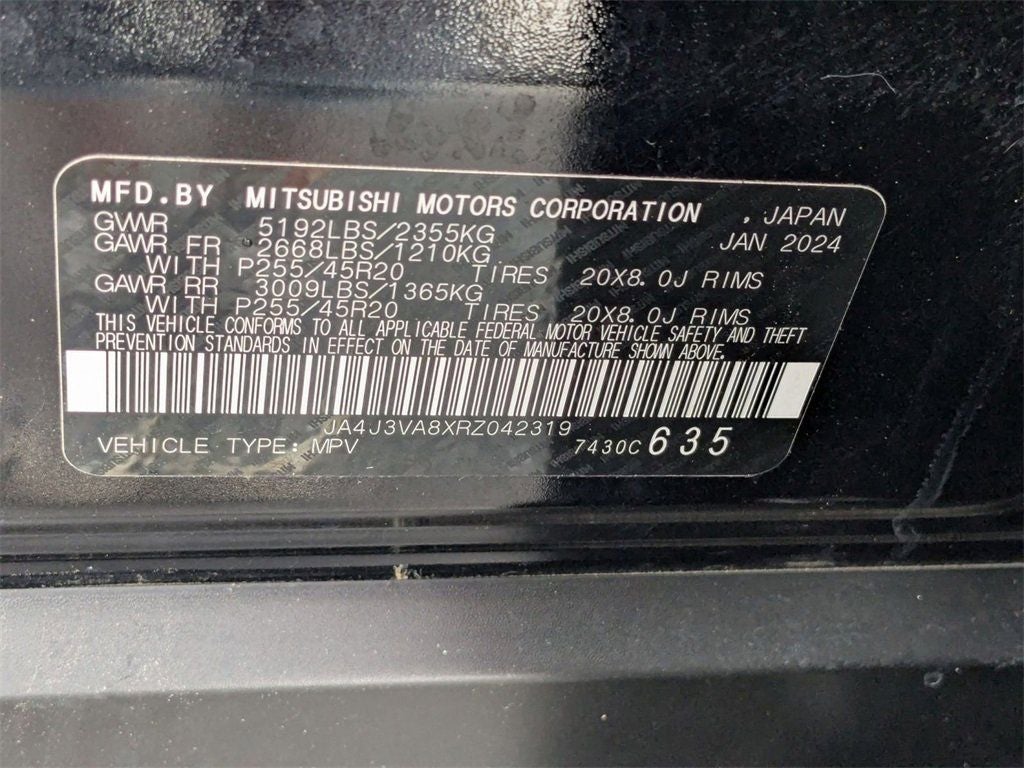 2024 Mitsubishi Outlander SE | CarEdge | CarEdge