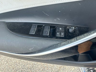 2024 Toyota Corolla Hatchback XSE