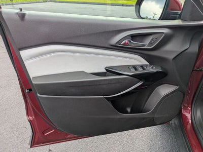 2025 Chevrolet Trax FWD LT