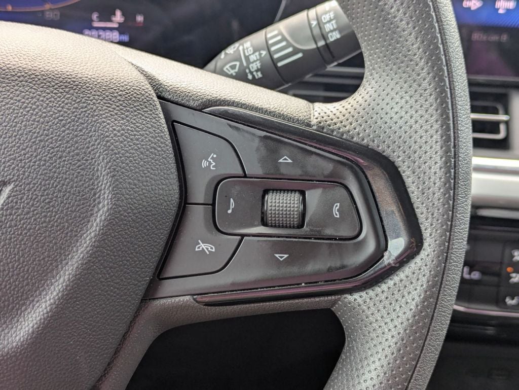 2025 Chevrolet Trax FWD LT