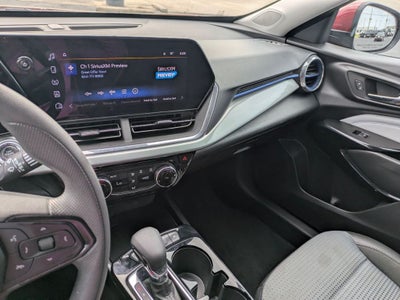 2025 Chevrolet Trax FWD LT