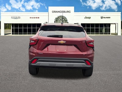 2025 Chevrolet Trax FWD LT